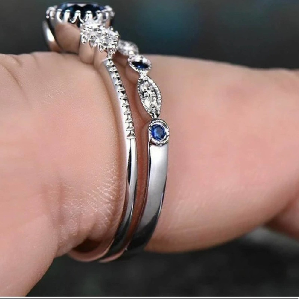 S925 Royal Blue Stacked Halo Ring - Picture 7 of 8
